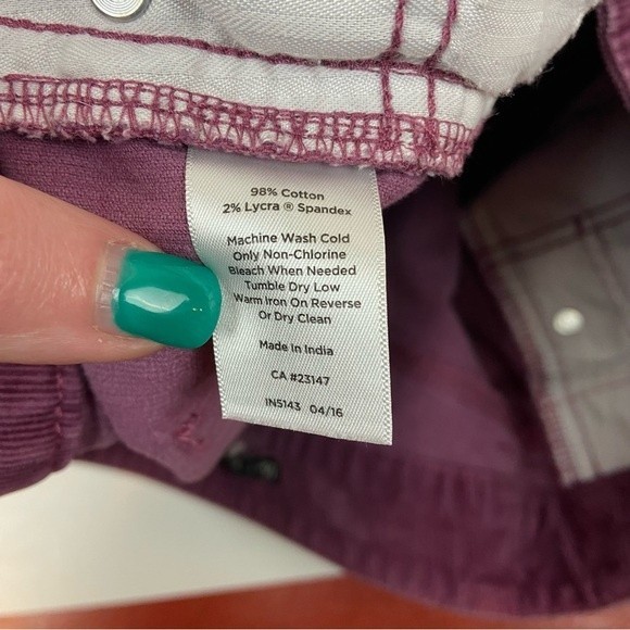 Talbots Flawless Five-Pocket Petite Boyfriend Burgundy Corduroy Pants Size 16P - Picture 8 of 8